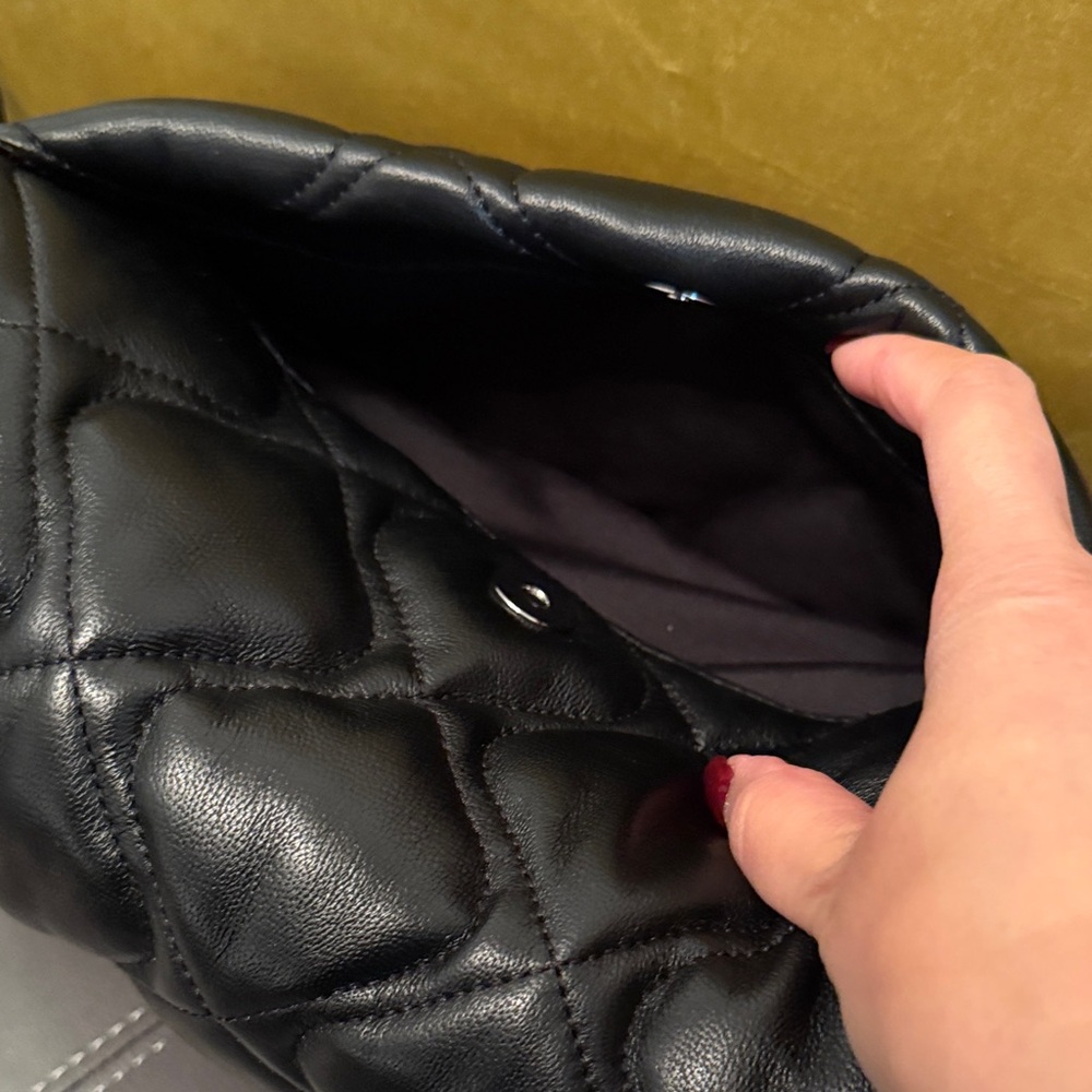 Marc Jacobs Pillow Black Quilted Crossbody Bag with Striped Strap - Picture 6 of 10
